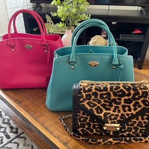 COACH Satchel in Fuchsia